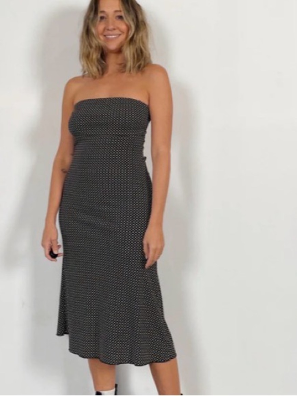 Von Mozart vintage navy Strapless Midi Dress with Subtle Dot Texture
